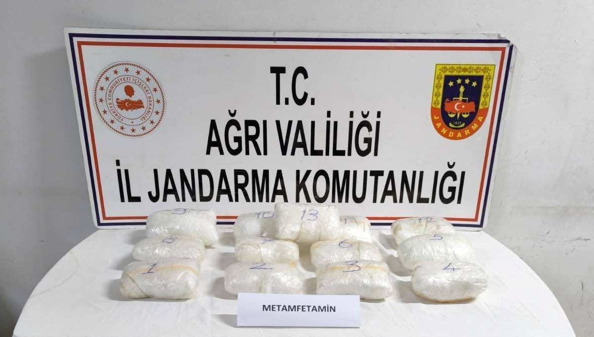 Ağrı’da operasyon: TIR’da 16 kilo 200 gram uyuşturucu ele geçirildi